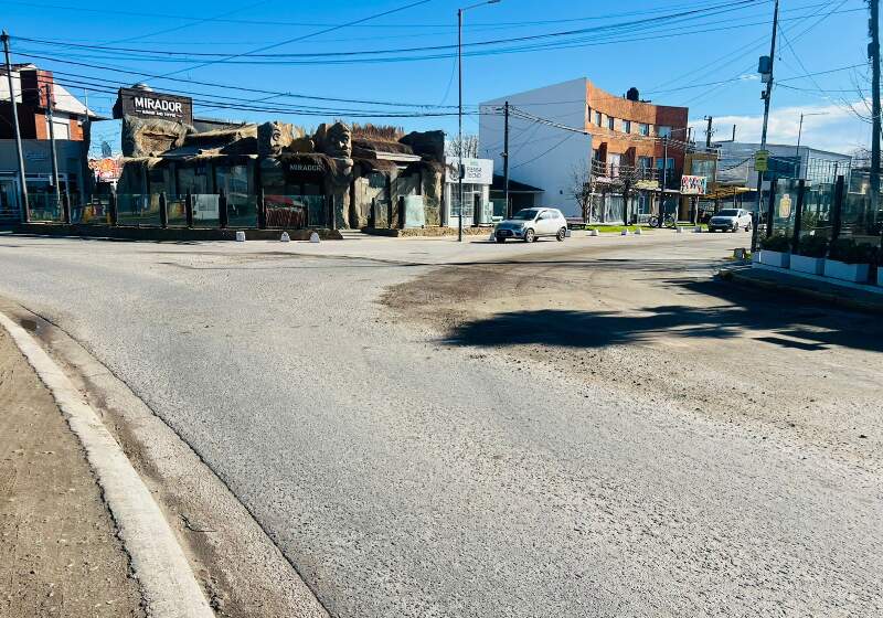 Se habilitaron los puntos que tenían calzada reducida en Avenida Acapulco y en el acceso a la rotonda.