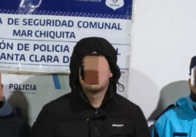 Intervino personal de la Policia Comunal de Mar Chiquita. Un hombre fue encarcelado y se secuestraron elementos como armas.