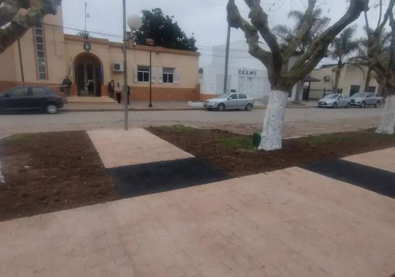 El delegado Horacio Ferreyra confirmó la disponibilidad del material retirado para arreglos domiciliarios.
