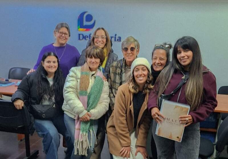 La comisión fundadora firmó el acta constitutiva en la Defensoría del Pueblo de Mar del Plata y dio inicio a M.A.E.M.