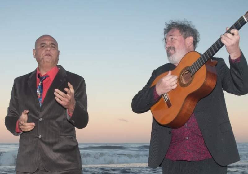 El dúo tango tropi‑punk integrado por Marcelo Armendáriz y Pablo Marchetti lanzó el video de la canción. 