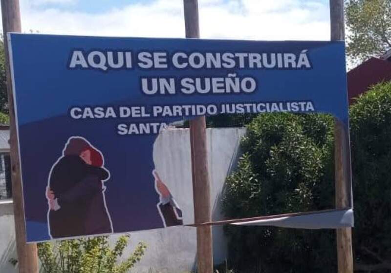 A través de un comunicado oficial, la conducción partidaria lamentó los daños producidos tras el acto del Día de la Lealtad y ratificó la continuidad del proyecto.