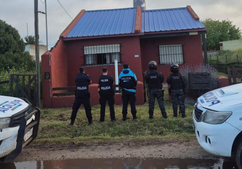 Fue en el barrio Santa Elena y derivó en la detención de un hombre de 52 años con antecedentes penales.
