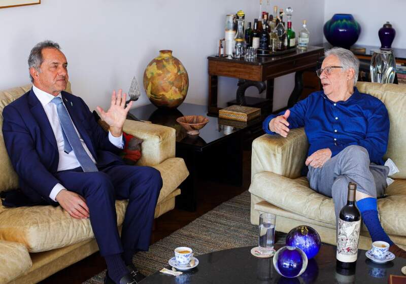 Daniel Scioli visitó al ex presidente brasileño Fernando Henrique Cardoso. En el encuentro se defendió la integración binacional. 