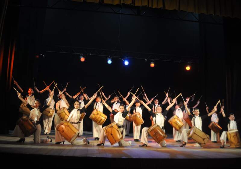 El espectáculo de danzas tradicionales se presentará de manera gratuita este jueves en el anfiteatro de Coronel Vidal y el domingo en Santa Clara.