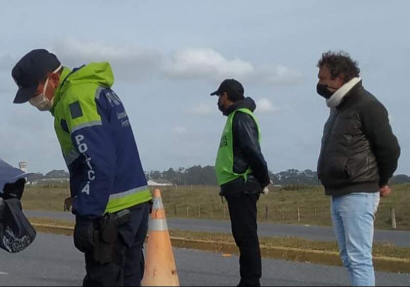 Ante los hechos denunciados por residentes del barrio, diez de ellos en representación del resto, pedirán explicaciones a las autoridades