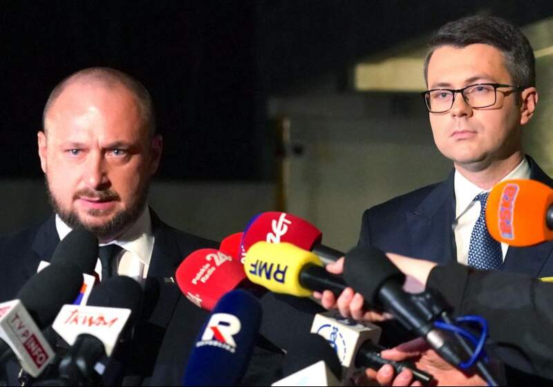 El primer ministro polaco, Mateusz Morawiecki, convocó de urgencia a la Comisión de Seguridad Nacional mientras especialistas investigan el hecho.