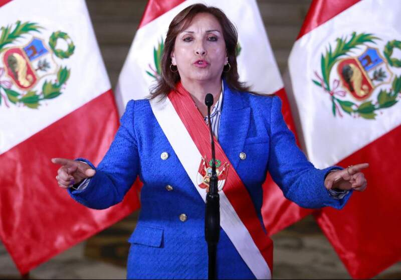 La presidenta peruana presentará un proyecto de ley al Parlamento para adelantar las elecciones. 