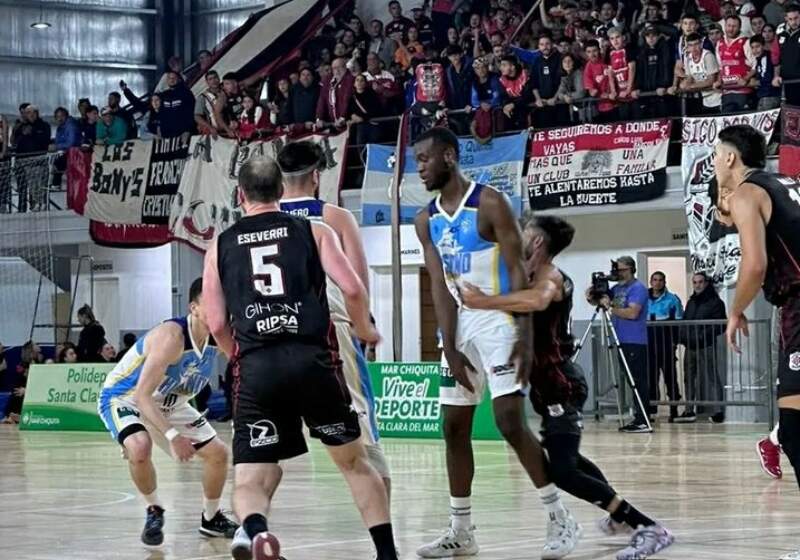 Cayó 70 a 53 ante Hispano en el Polideportivo de la ciudad. 
