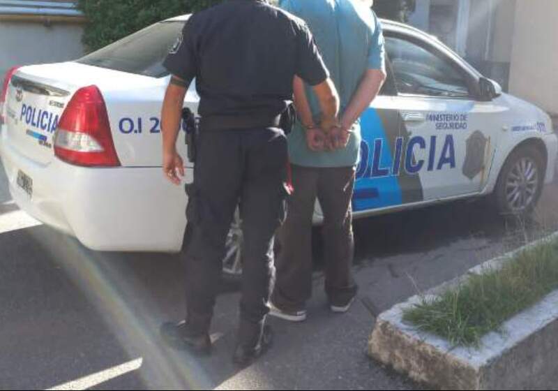 El agresor violó dos veces la medida de acercamiento para ingresar a casa de su ex pareja y lesionarla. Fue detenido este martes en Mar del Plata.