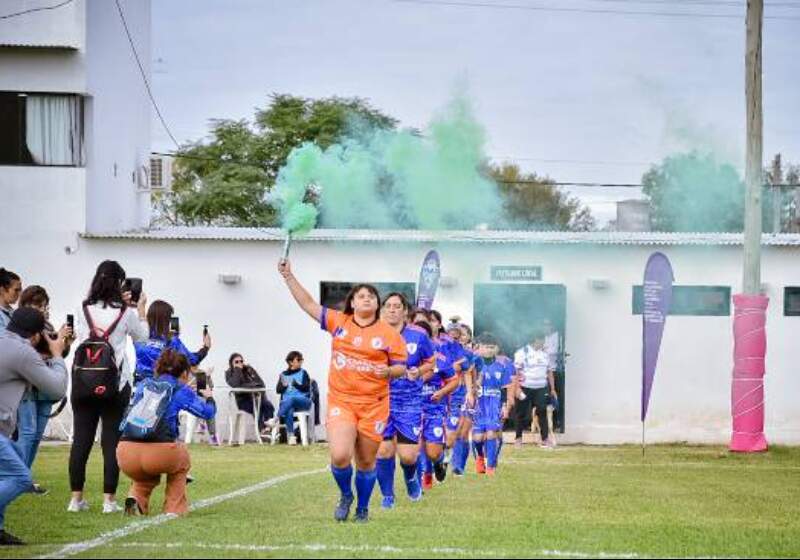 El torneo de fútbol femenino llega a Coronel Vidal, en un evento histórico 