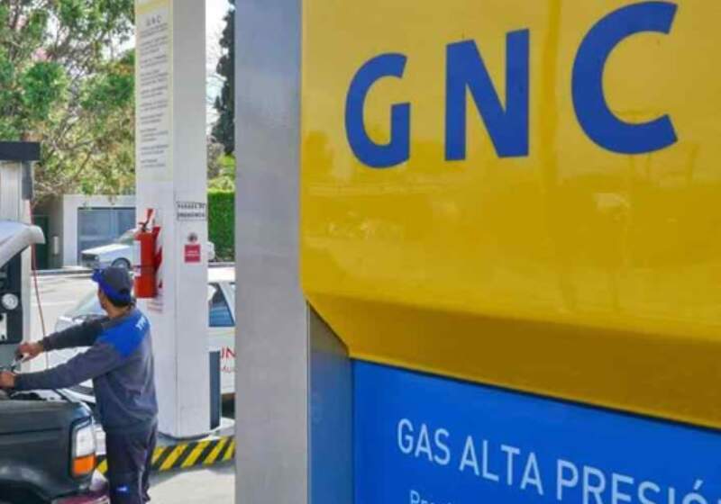 Con el segundo aumento en el último mes, llenar el tubo sale entre $1.300 y $1.500.