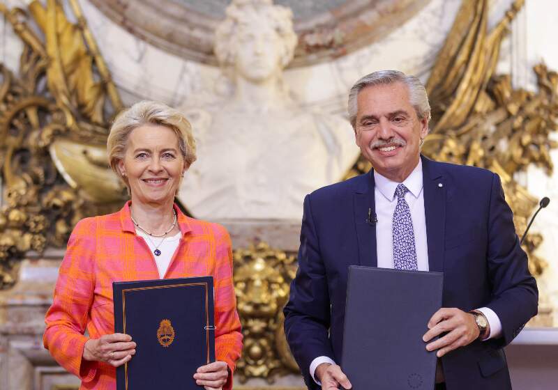 Alberto Fernández y Ursula von der Leyen destacaron la importancia del vínculo entre la Argentina y la Unión Europea